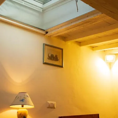 L'oziorinco Apartment *